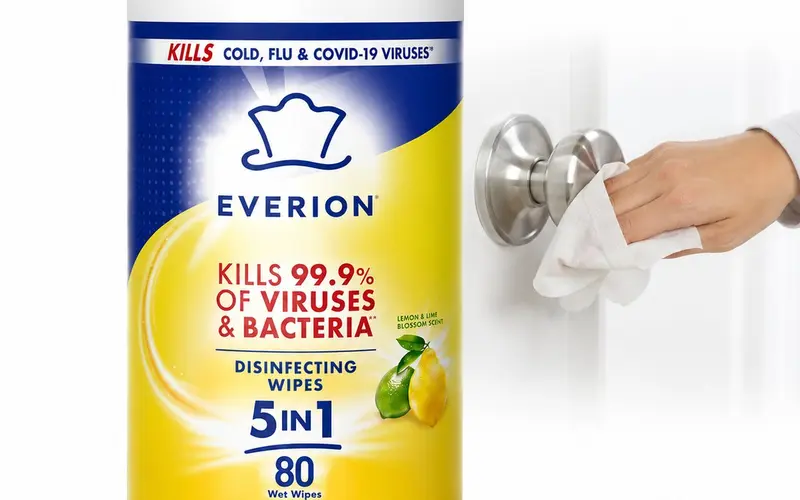Disinfecting wipes for surface cleaning